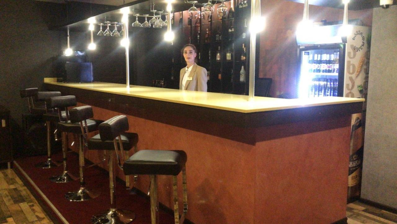 TBT Hotel Tbilisi Buitenkant foto